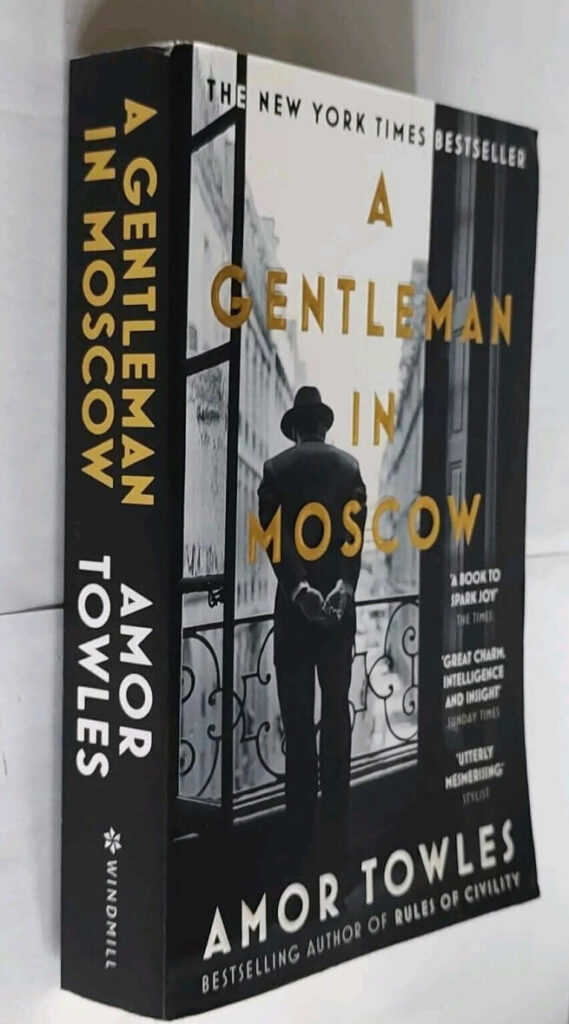 A Gentleman in Moscow by Amor Towles book